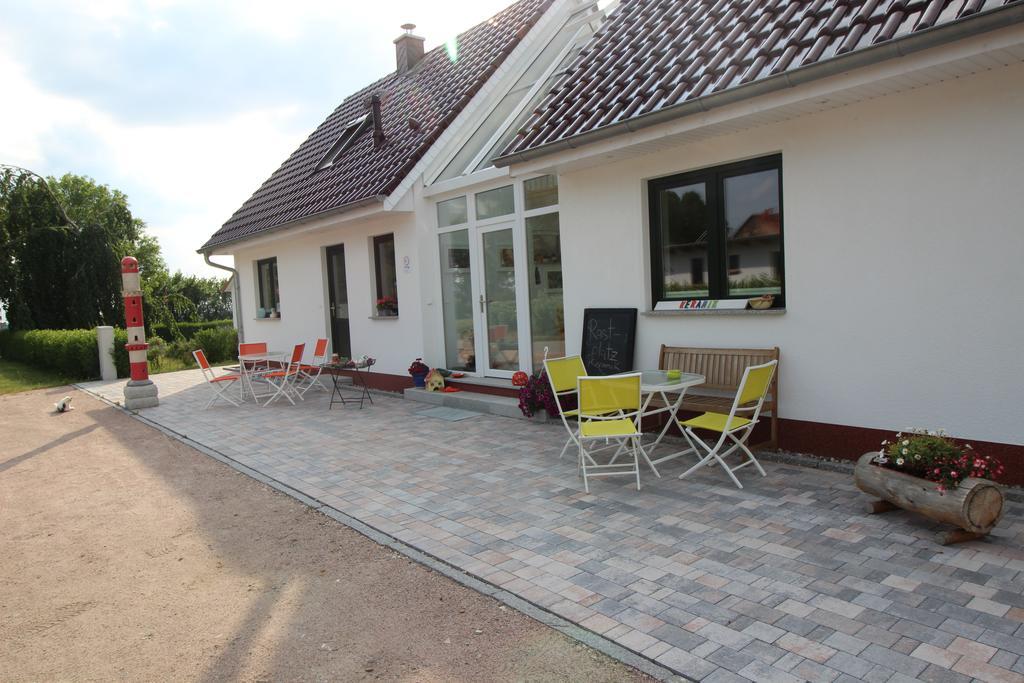 Ostseepension Tonart Mechelsdorf Екстериор снимка